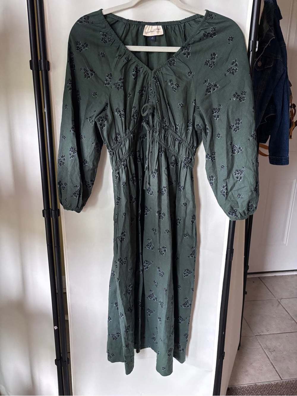 Universal Thread Olive Green Floral Midi Dress with Gathered Waist